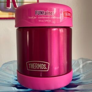 COPY - 10 oz Pink Thermos FUNtainer container. Keep food or drinks warm or cold